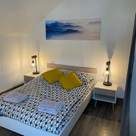 Joli T1 3* Renove Mars 2022 Proche Et Apartment